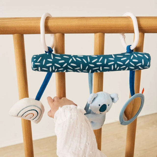 Mekane visilice za krevetiće i kolica - razne vrste