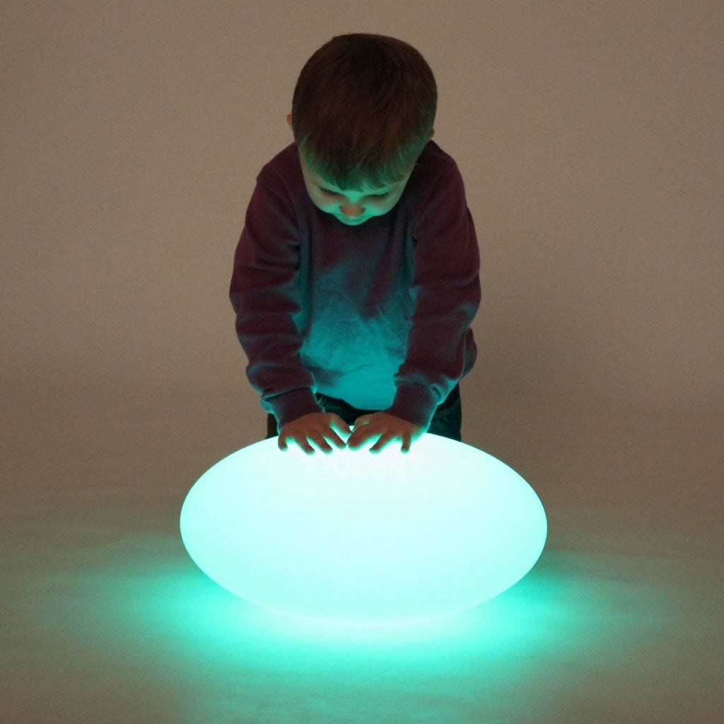 Svetleči kamenček
