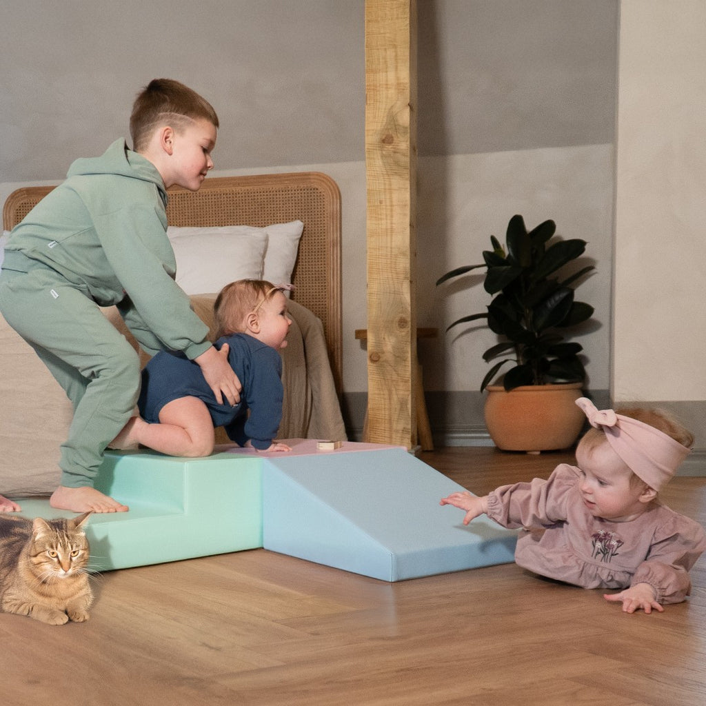 IGLU Mini Corner Climber set (razne boje)